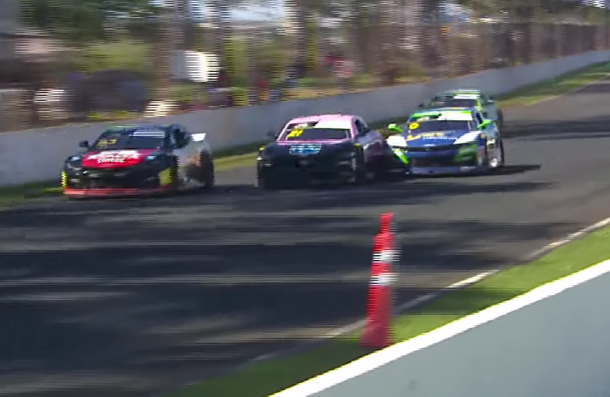Casagrande vence duelo emocionante e assume liderança da NASCAR Brasil em Londrina